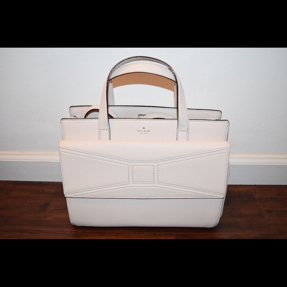 Kate Spade leather bow handbag